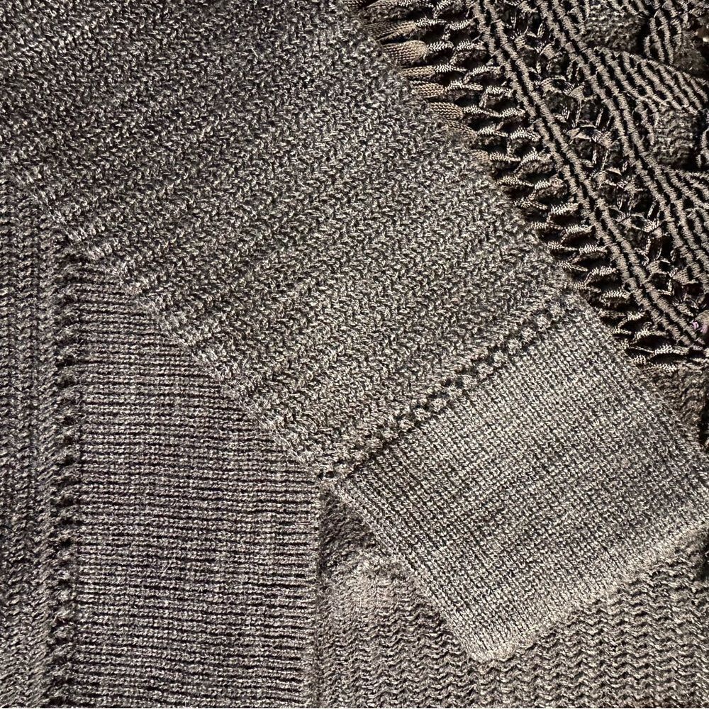 Ralph Lauren Collection Black Silk Hand Knit Fringe Trimmed Long Sleeve Sweater - Picture 7 of 16